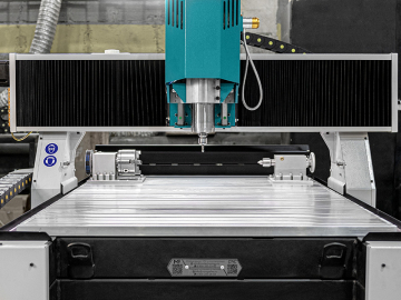 Фрезерно-гравировальный станок серии Cutter H