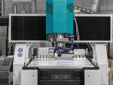 Фрезерно-гравировальный станок серии Cutter H