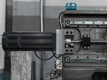 Фрезерный станок по металлу Cutter CH PRO