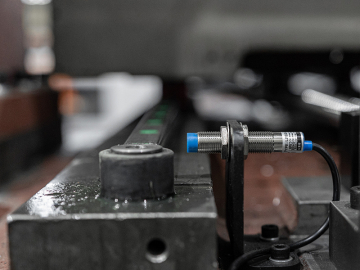 Фрезерно-гравировальный станок Cutter CH PRO