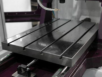 Фрезерный станок с ЧПУ по металлу Cutter CH