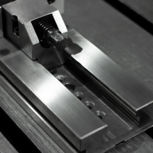 Тиски GT300*400