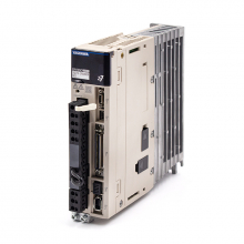 Комплект Сервопривод+Драйвер YASKAWA 400W SGM7J-04AFC6S+SGD7S-2R8A 00A002