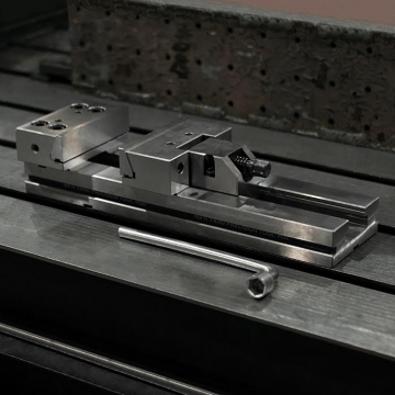 Тиски GT300*400