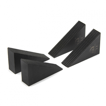 Комплект прижимов М8 (паз 10 мм)