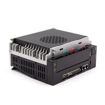 Серводрайвер EPS-B1-0003BA-A000